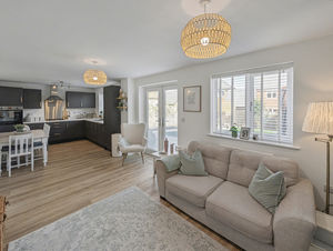 Photo 15- click for photo gallery